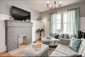 Ceruleans 3BR Suite in Calgary